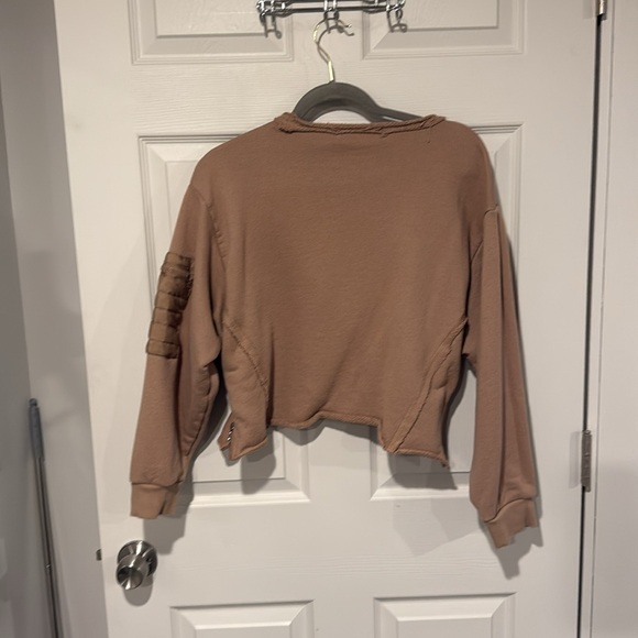 Cropped vintage Havana sweatshirt - Worn one time - Picture 4 of 8